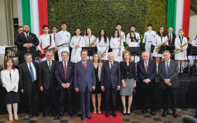 Histórico: Presidente de Italia, Sergio Mattarella, visita colegio Dante Alighieri